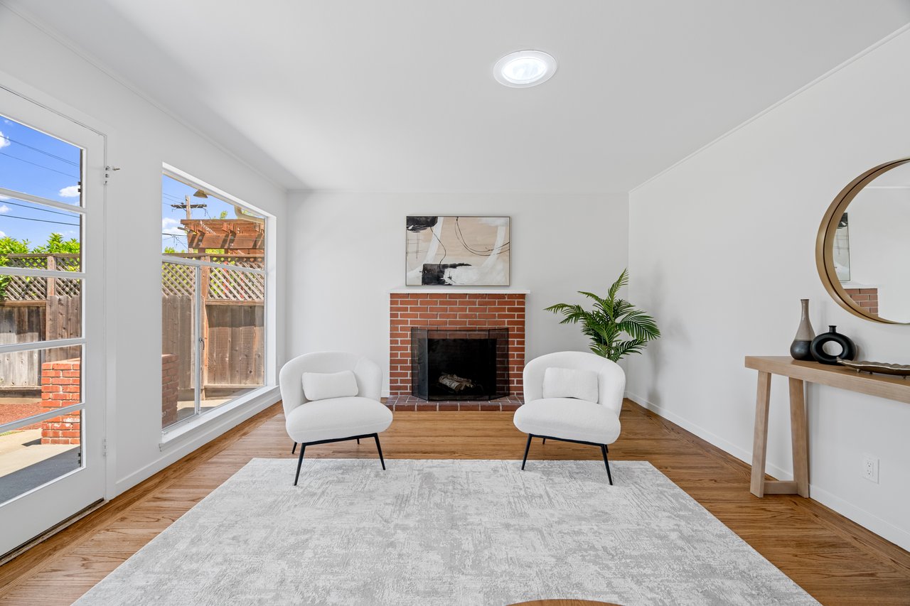 1105 W Mc Kinley AVE