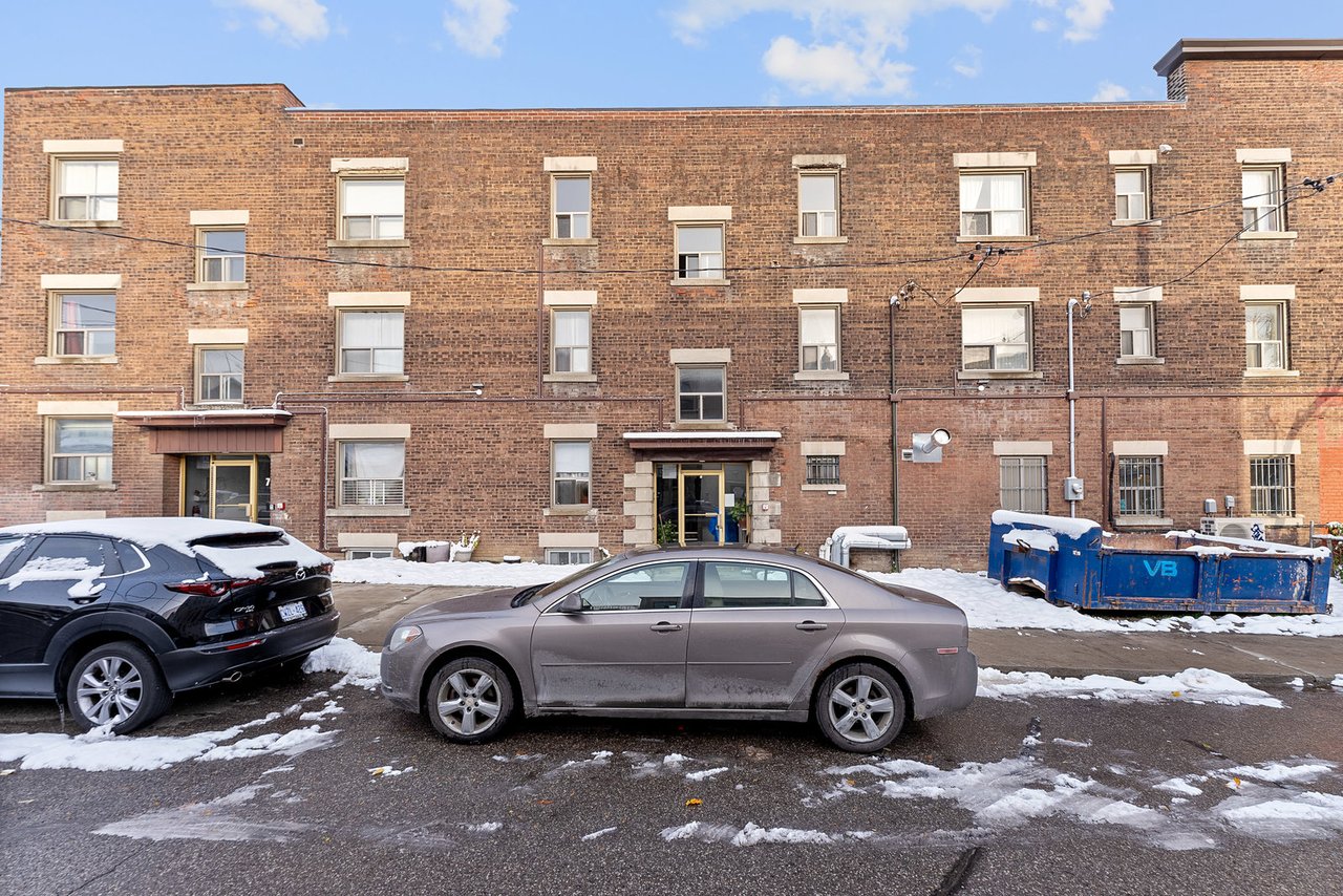 5 Crang Avenue Unit: 2