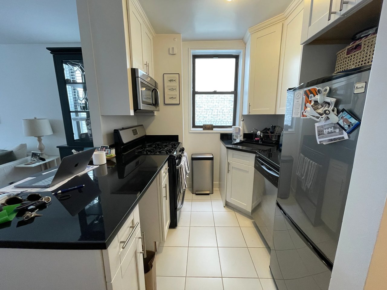 27 E 13th St #7L