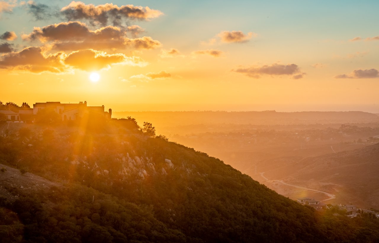 North County San Diego Real Estate Market Update April 2026 - Coastal Luxury Homes | Tracey Ross