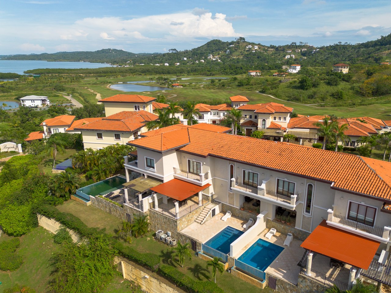 Pearl Ct., Villa 1105 