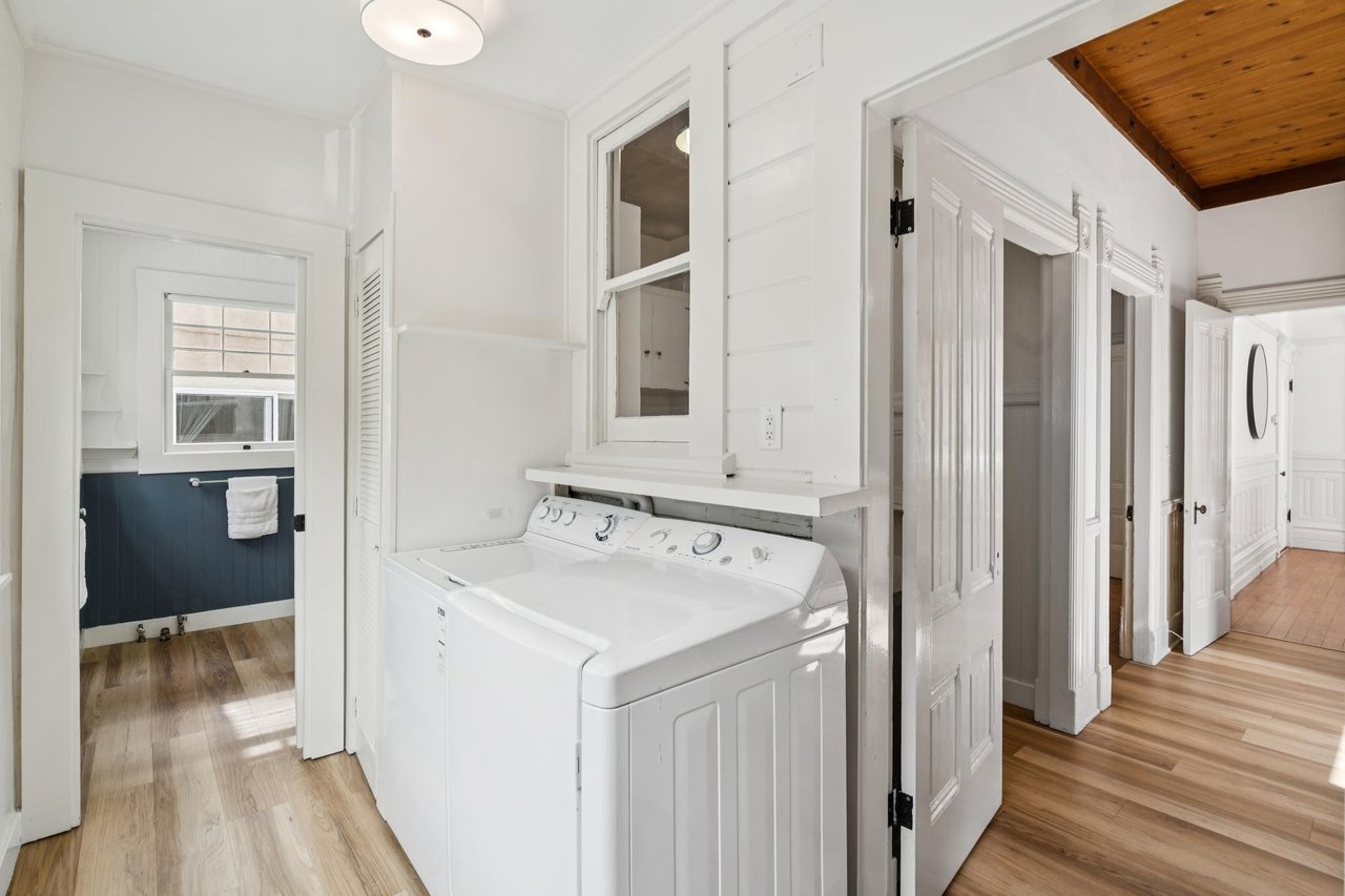 2120 & 2122 Encinal Avenue A & B 