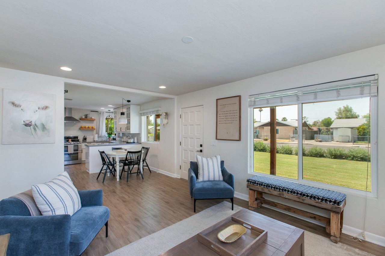 2438 E Indianola Ave.