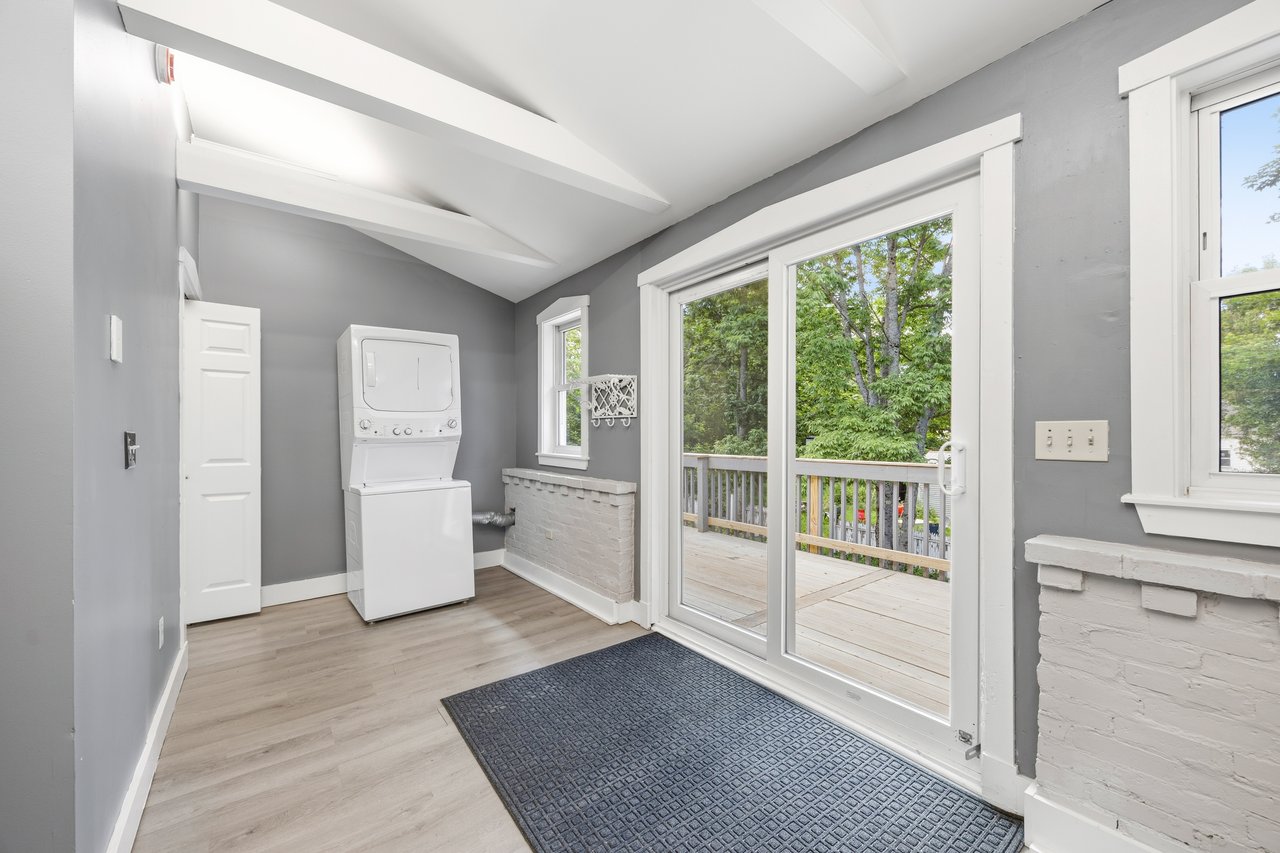 987 Main St, Vassalboro