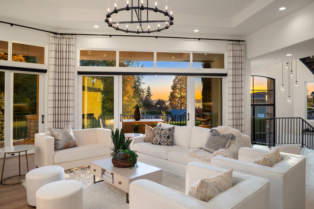 9228 112th Avenue NE