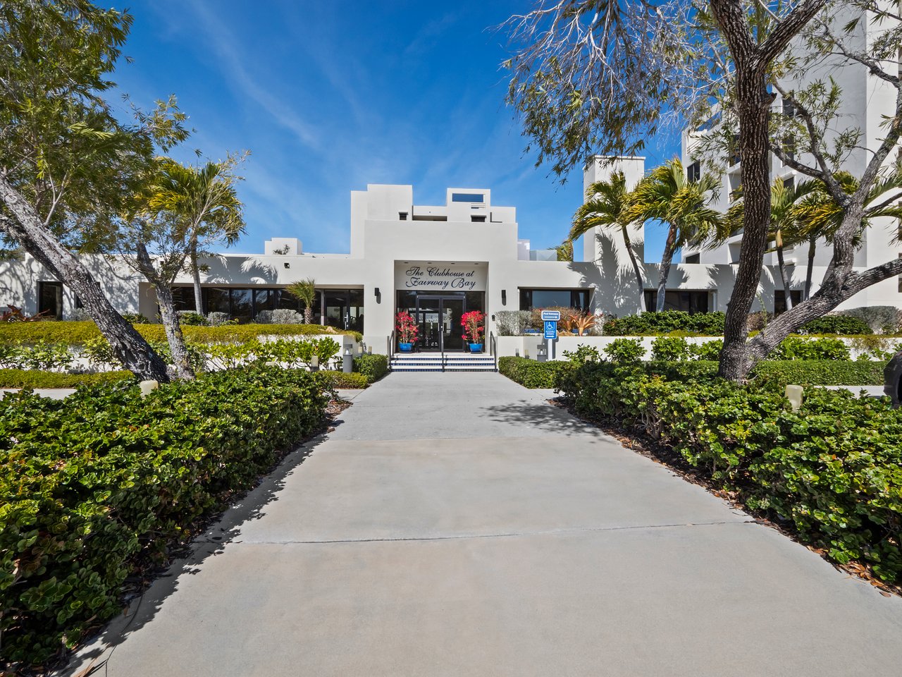 Fairway Bay