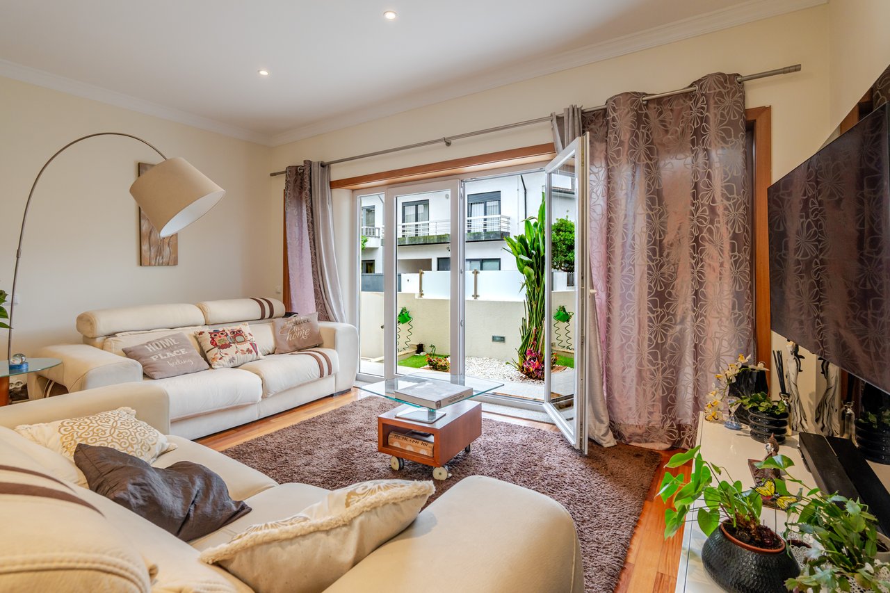 Four-bedroom Villa in Porto