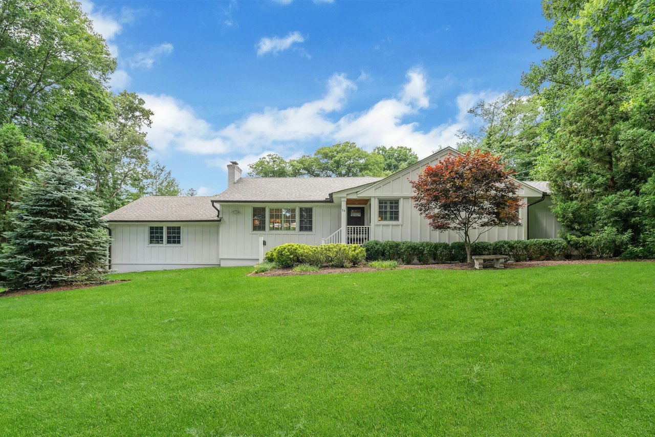 Modern Farmhouse-Inspired Ranch, Park Ridge, NJ