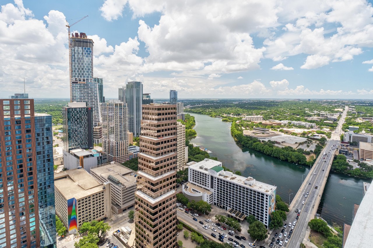 200 Congress Avenue #37H