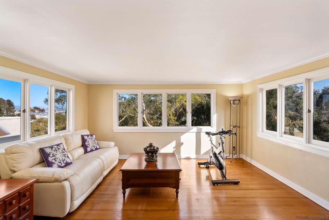 4399 Hermosa Way, San Diego, CA 92103