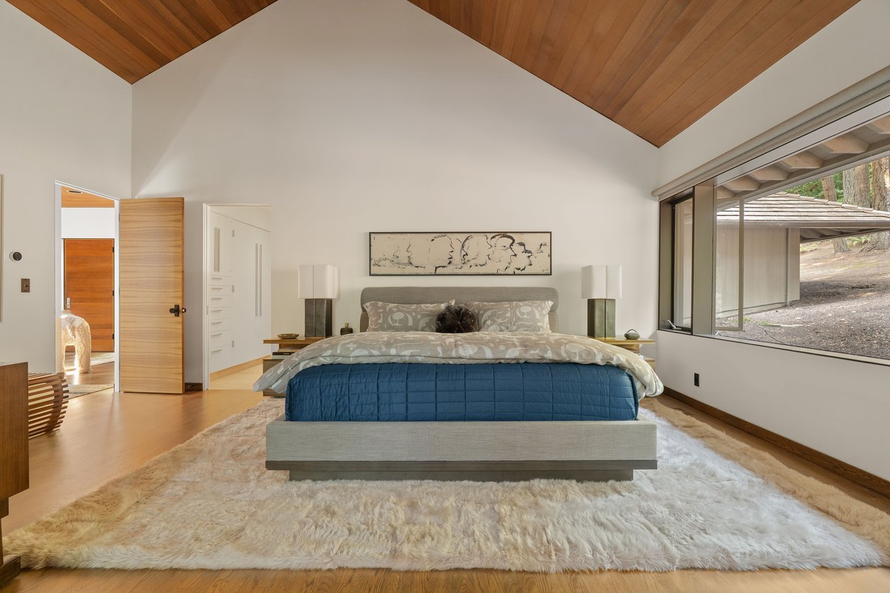 Architect Saul Zaik Designed Northwest Regional Modern Masterpiece 