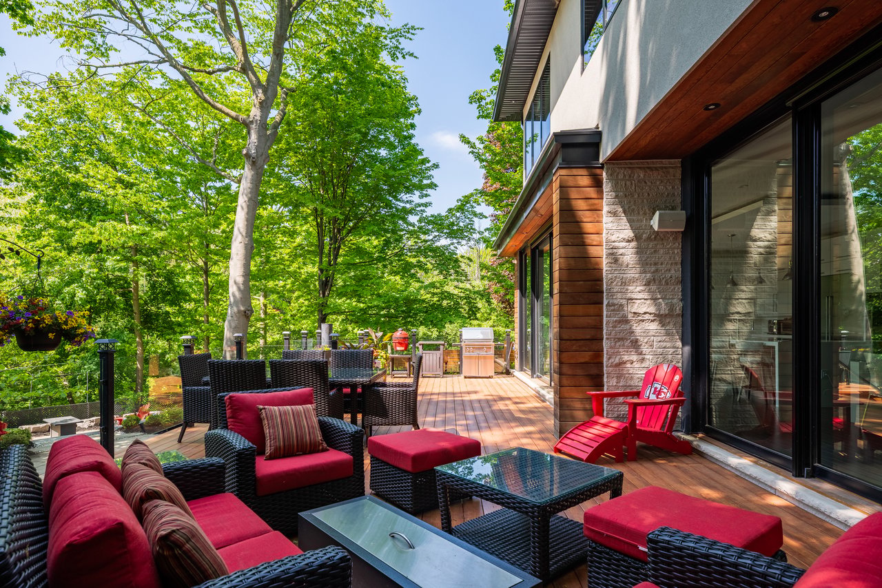 1388 Acton Crescent