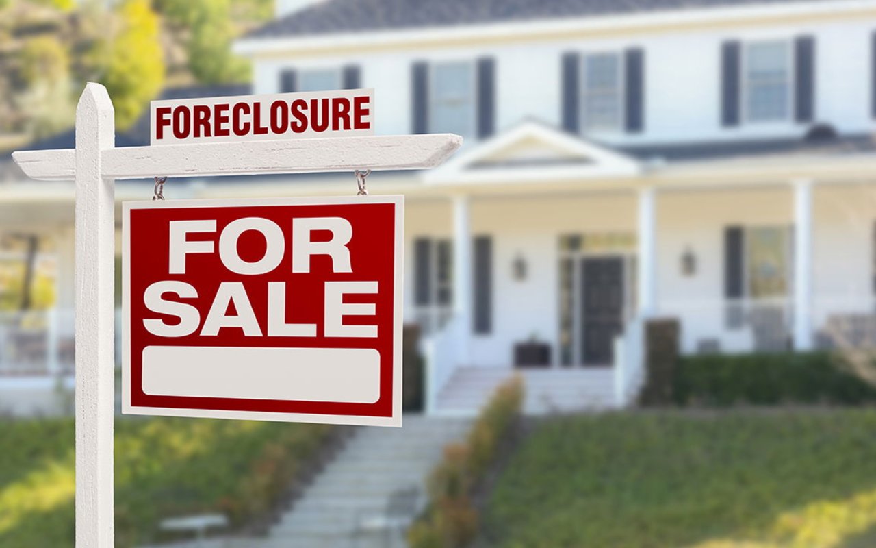 Thinking About Buying a Foreclosure?