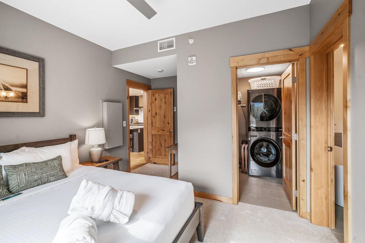 Top-Floor Spring Creek Retreat | Income-Generating Tourist Home in Timberstone Lodge