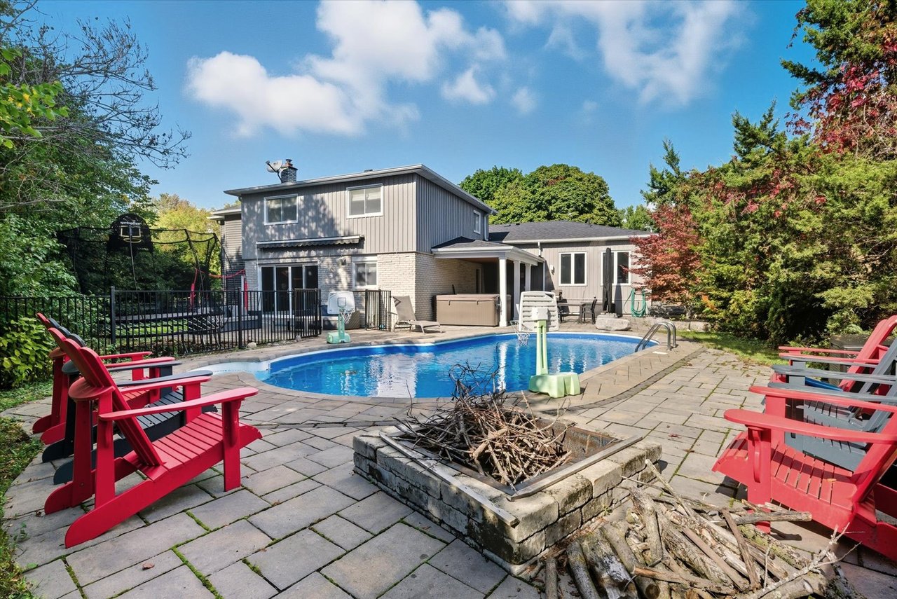 11 Avondale Cres 
