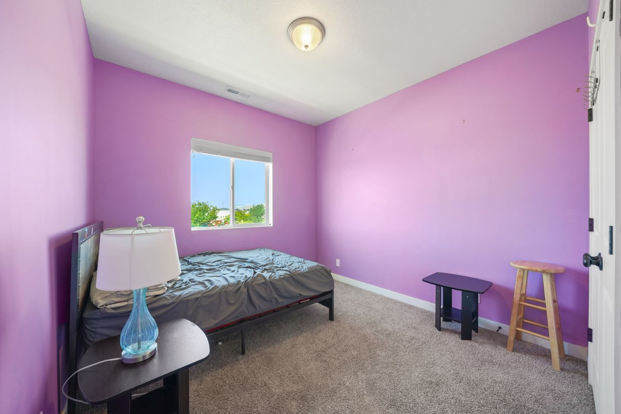4696 W Camellia N