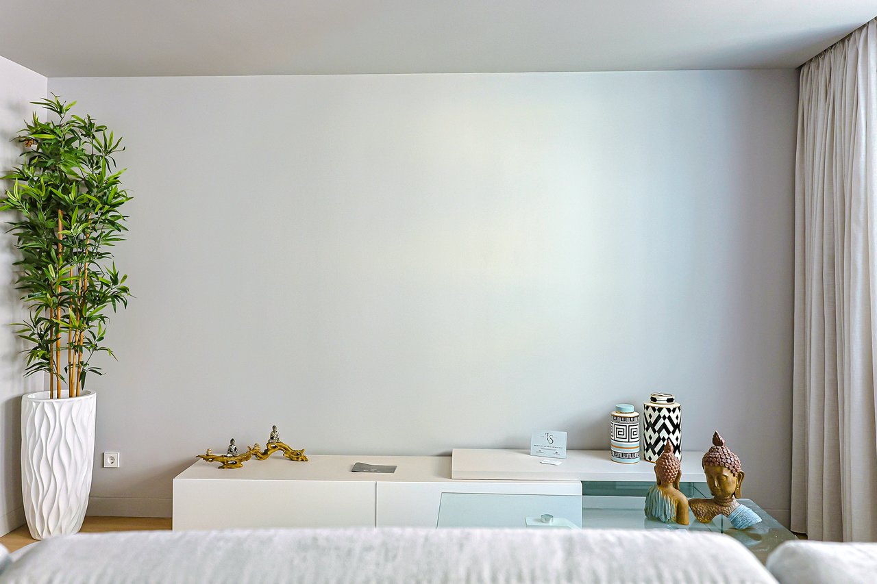 Stylish 2-Bedroom Apartment in the Heart of Lisbon with Exceptional Amenities