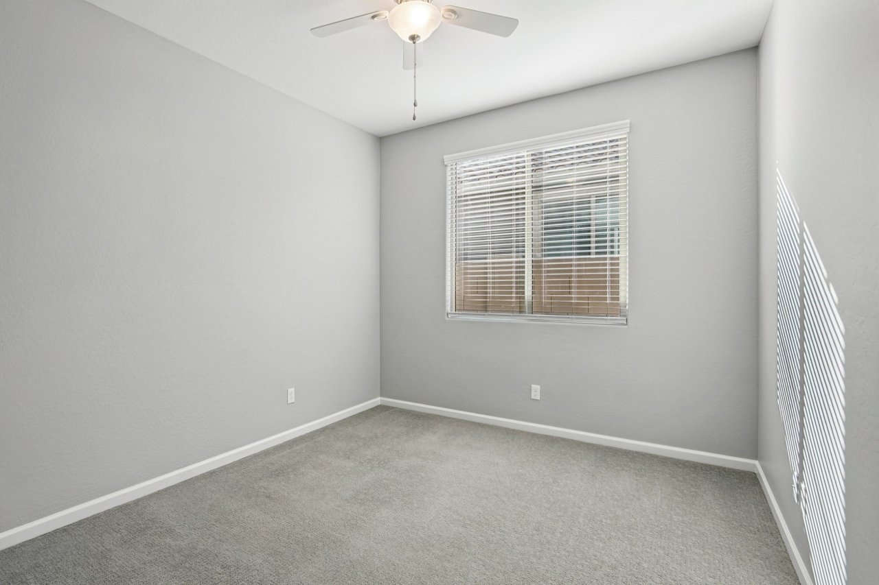 12413 W Myrtle Ct, Glendale, AZ 85307