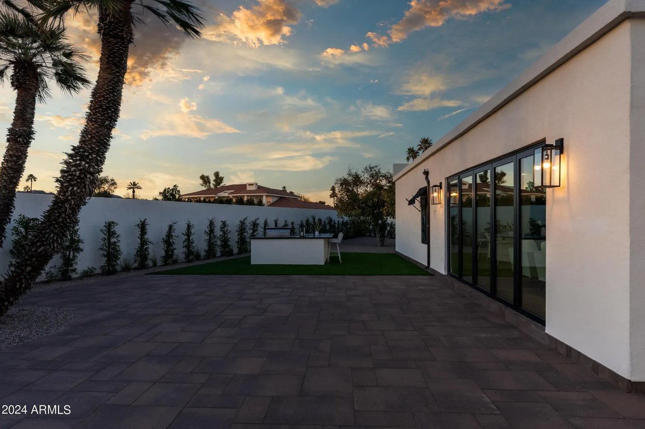 5614 N 75th Pl, Scottsdale, AZ 85250