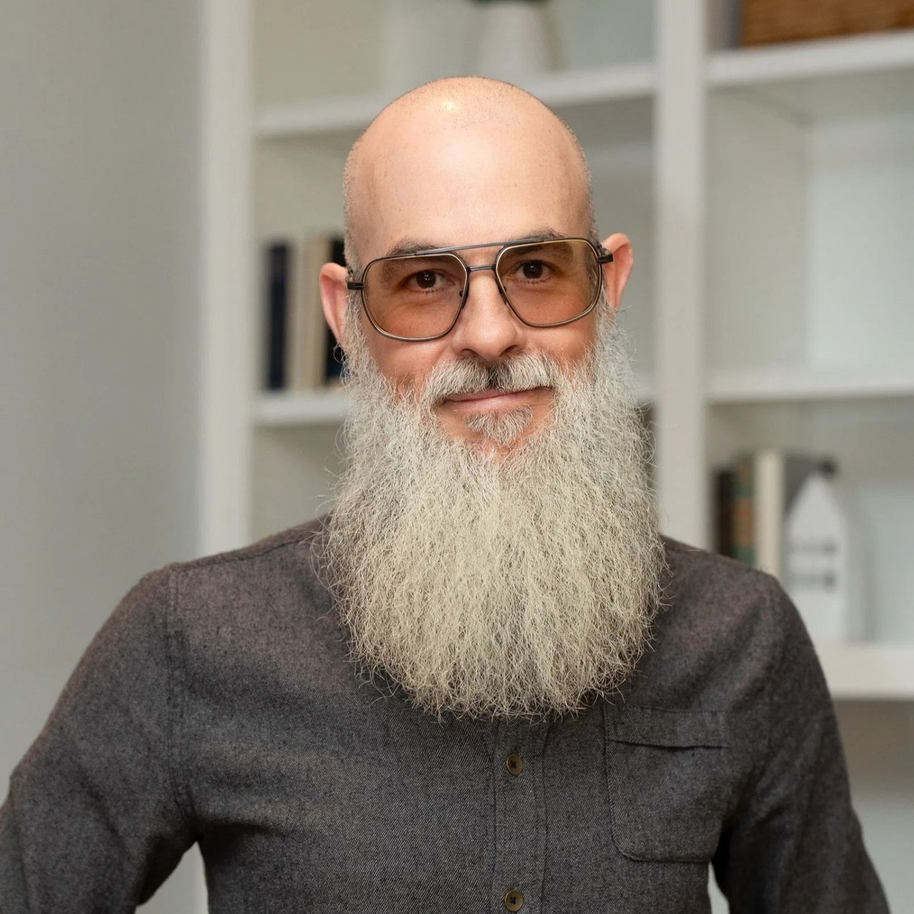 Tobin Vigil Norman, OK Real Estate Agent Headshot