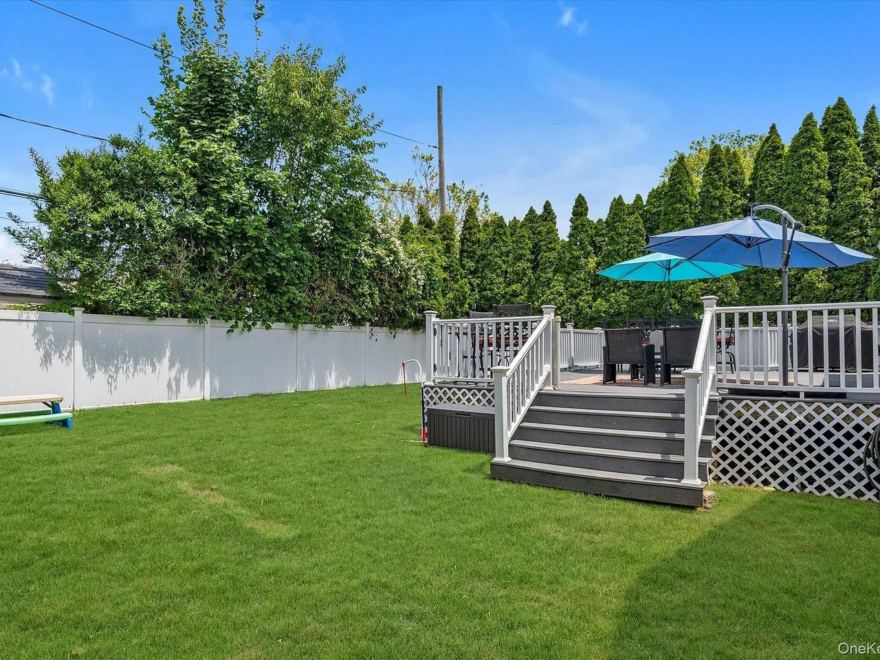 3727 Regent Ln