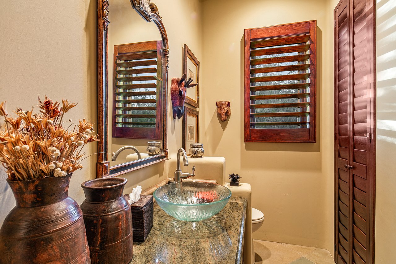 7311 E ARROYO HONDO Road