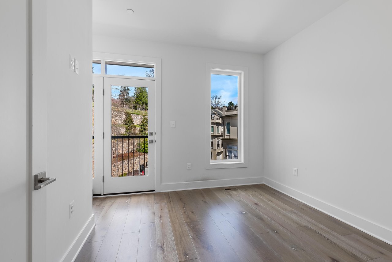 8201 River Rd, Bethesda, MD 20817