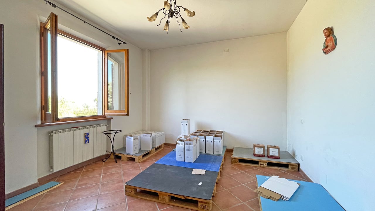 AZIENDA VITIVINICOLA ASCIANELLO