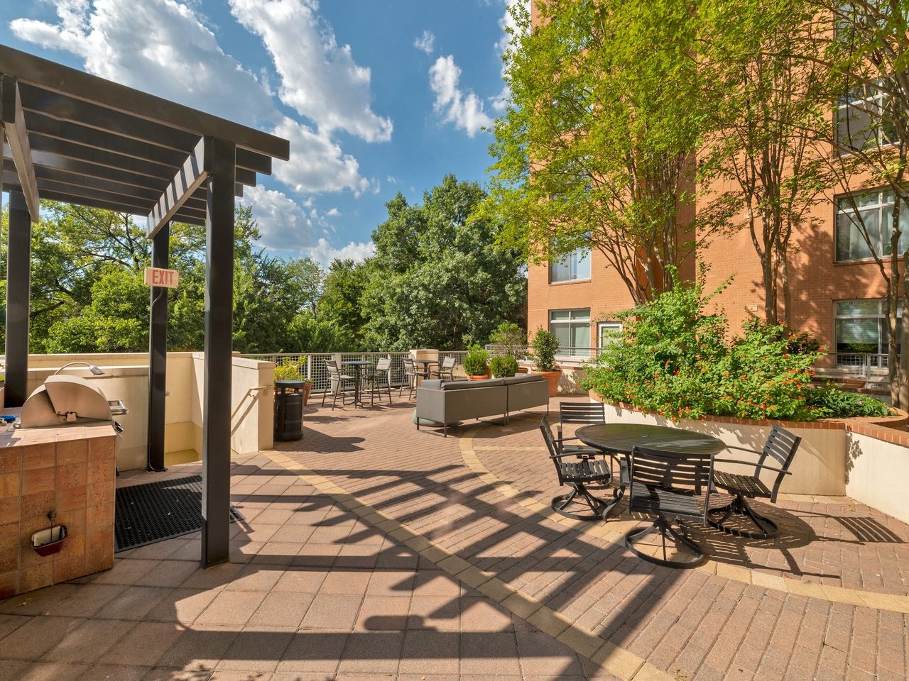 54 Rainey Street PH09