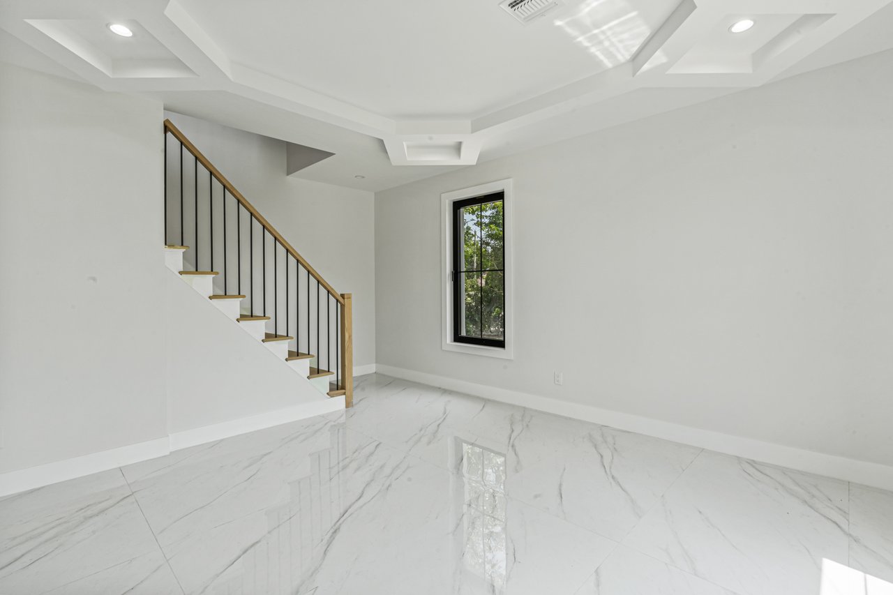 44 Green Drive