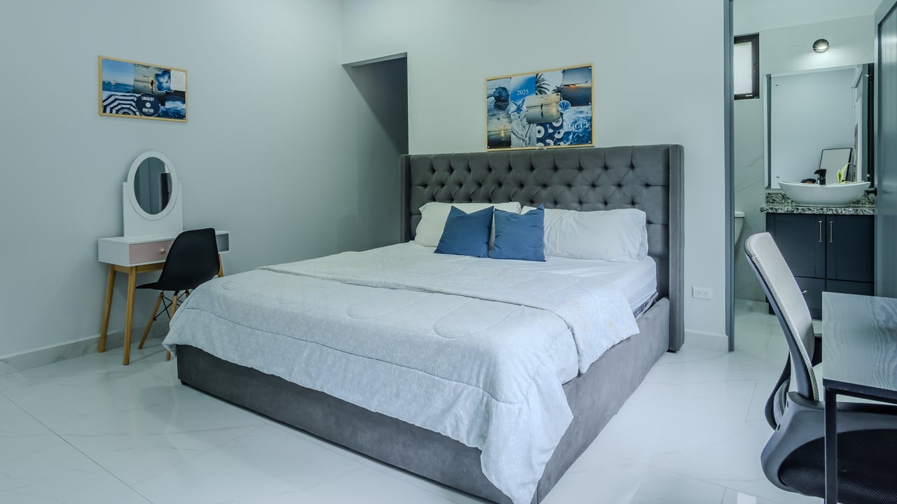 Modern 3-Bed Jungle Home with River and Pool in Cinco Ventanas Ojochal