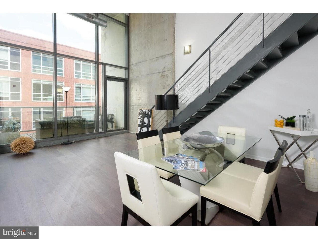 1352 South St #300