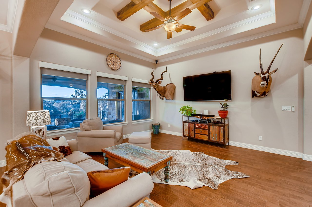 252 Island Oaks Lane