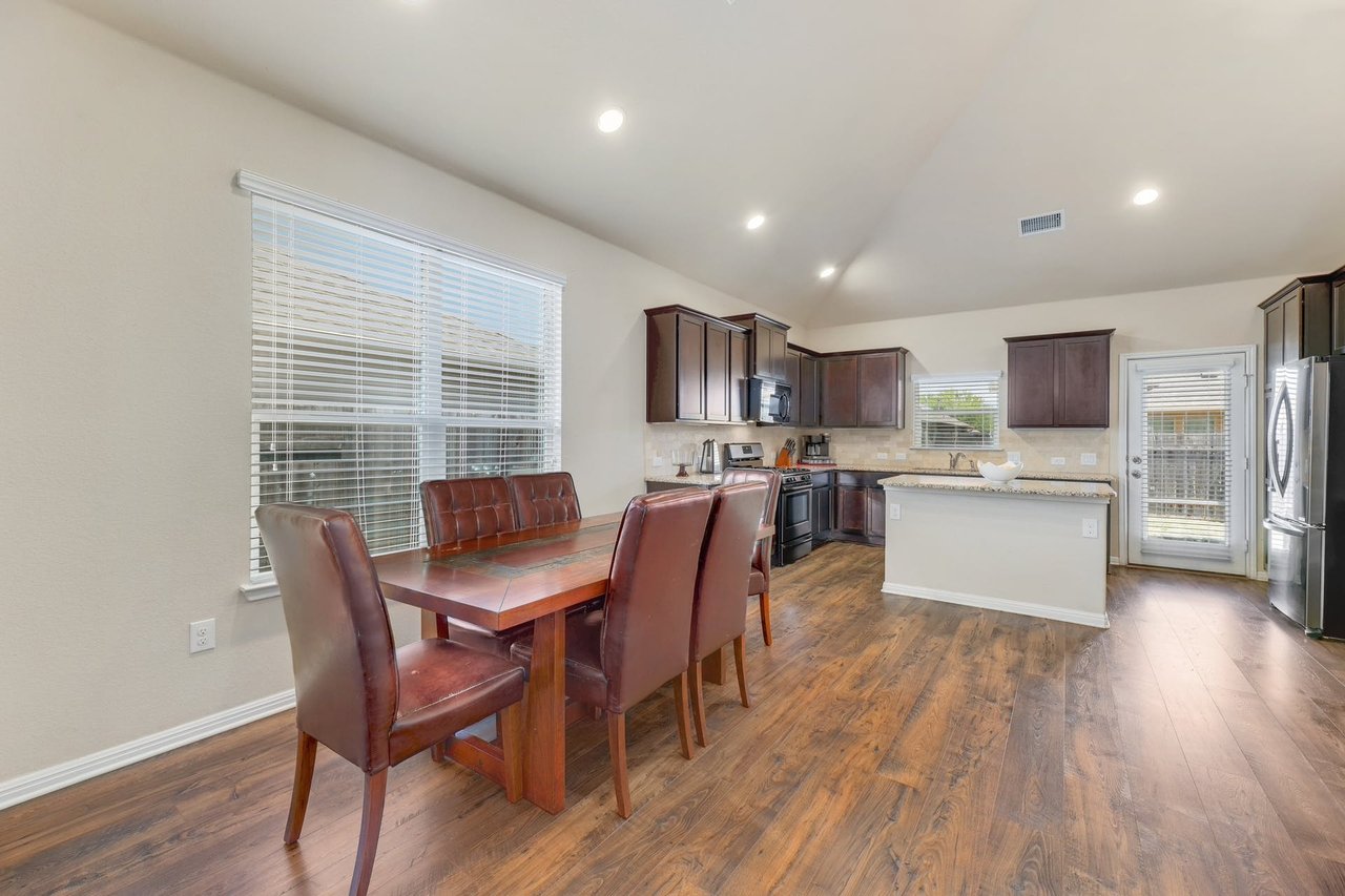 141 Serrano St, Georgetown, Texas 78628