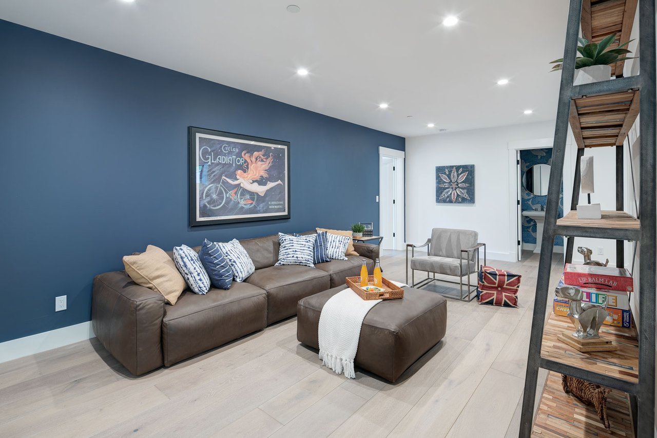 230 Oakcrest Road, San Anselmo