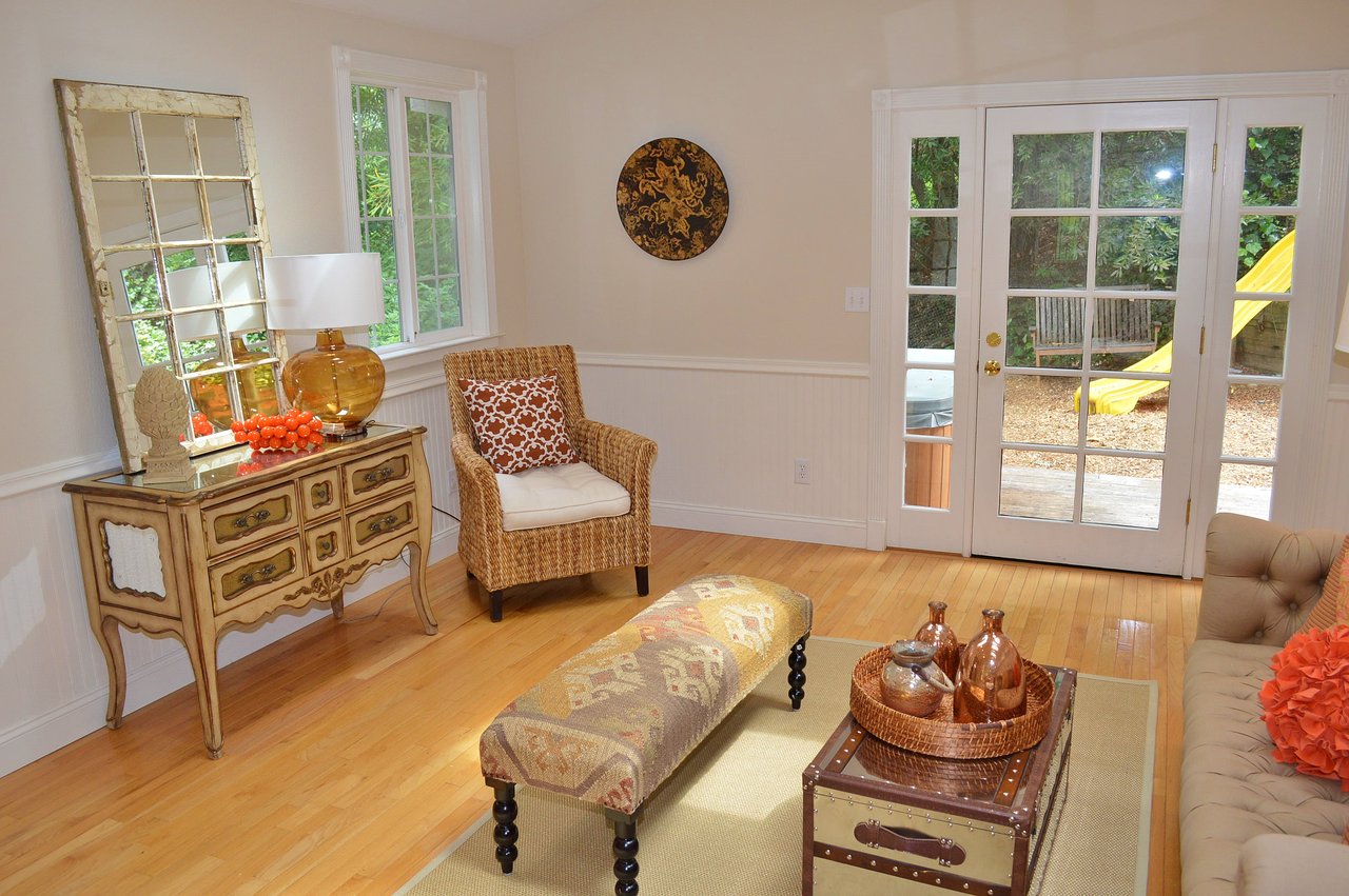 105 Spring Grove Avenue, San Anselmo