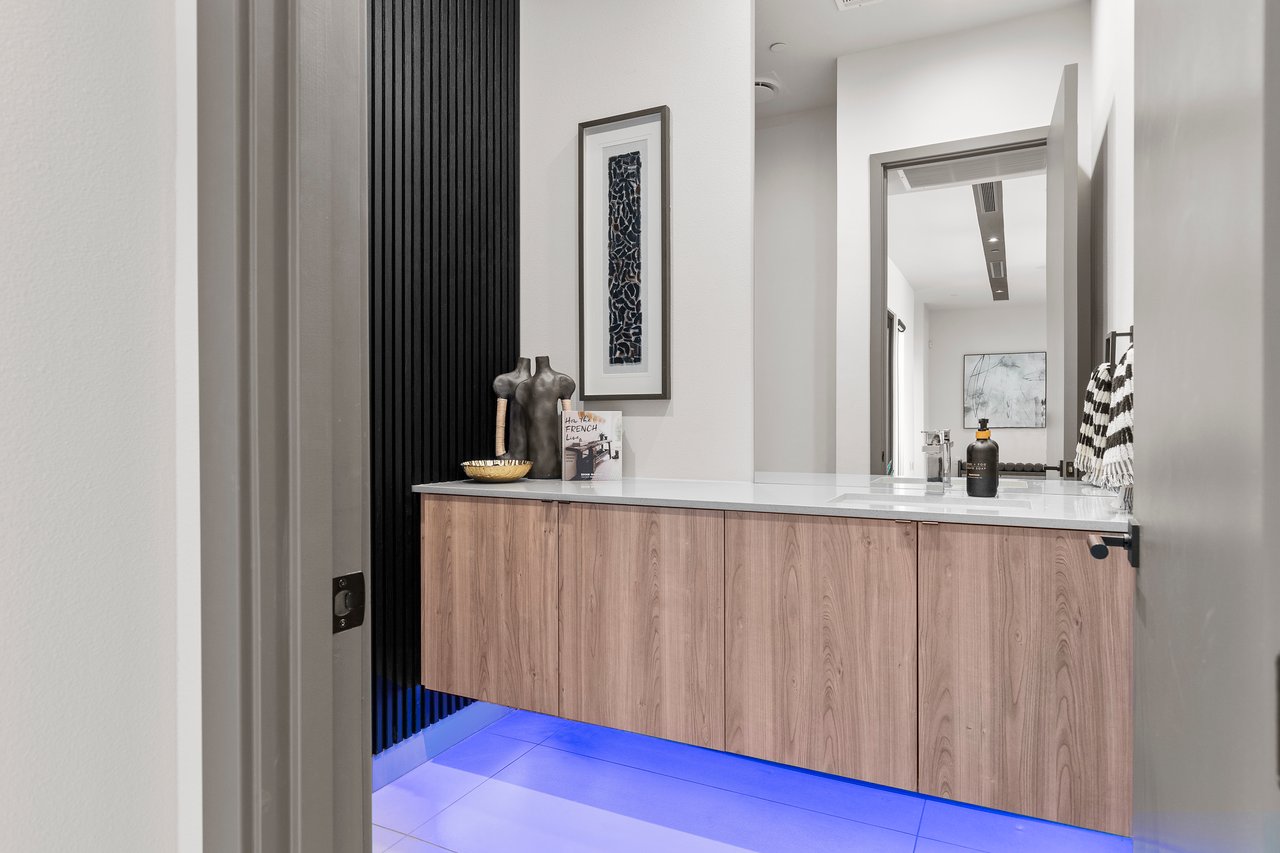 1463 Solitude Ridge Dr