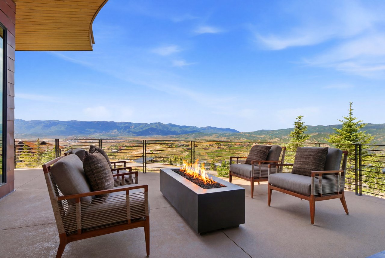 Top-of-Promontory Architectural Estate — Furnished & Turnkey - Front-Row Mountain Views