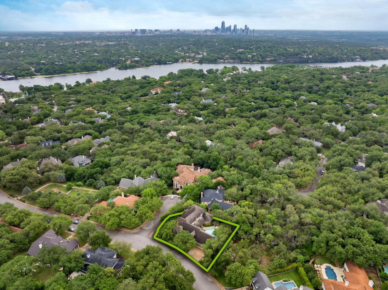 2808 Calaw Cove