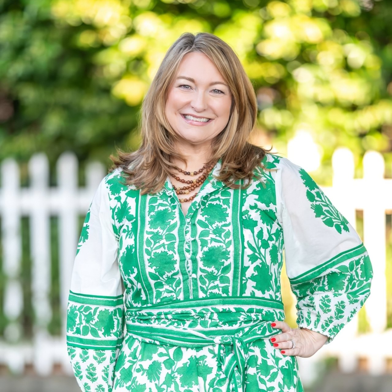 Coral Gundlach Arlington, VA Real Estate Agent Headshot