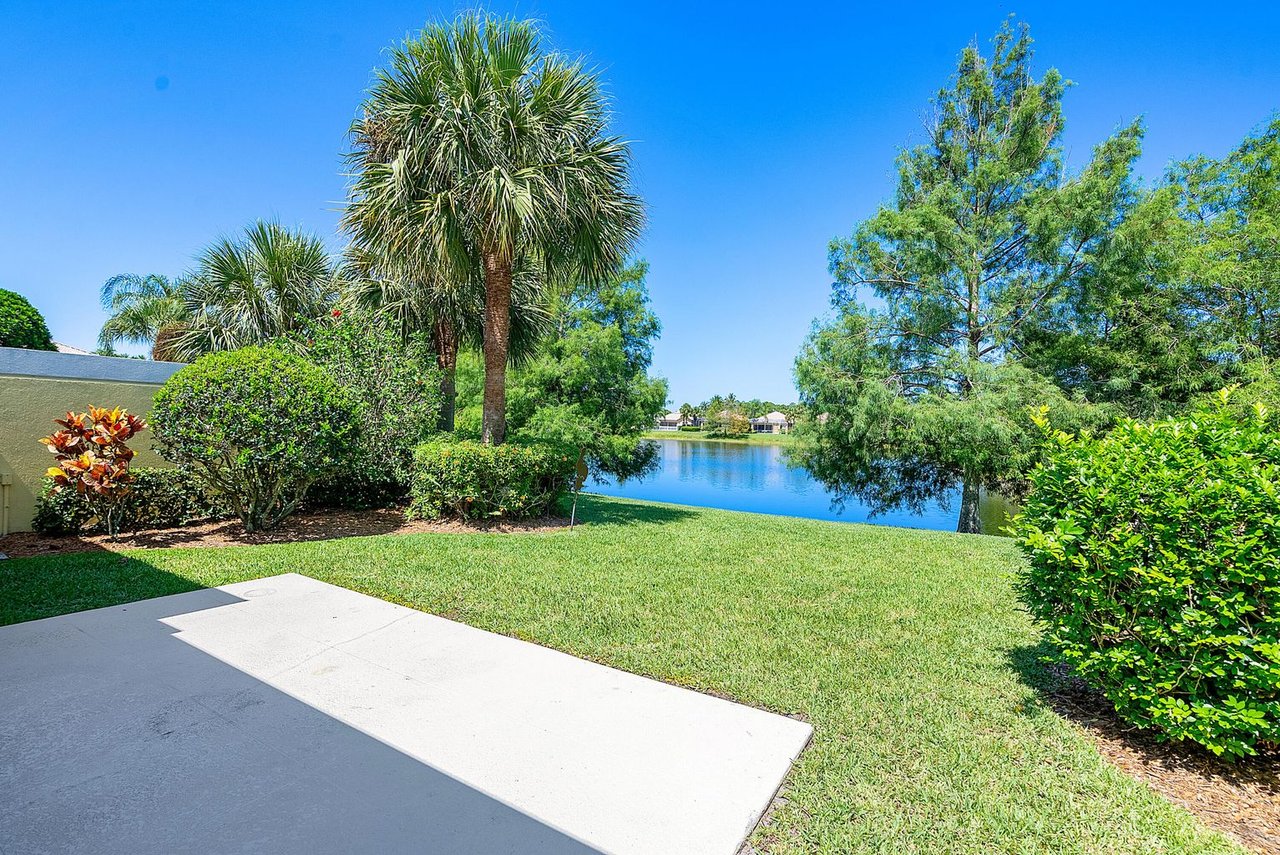 Magnolia Bay