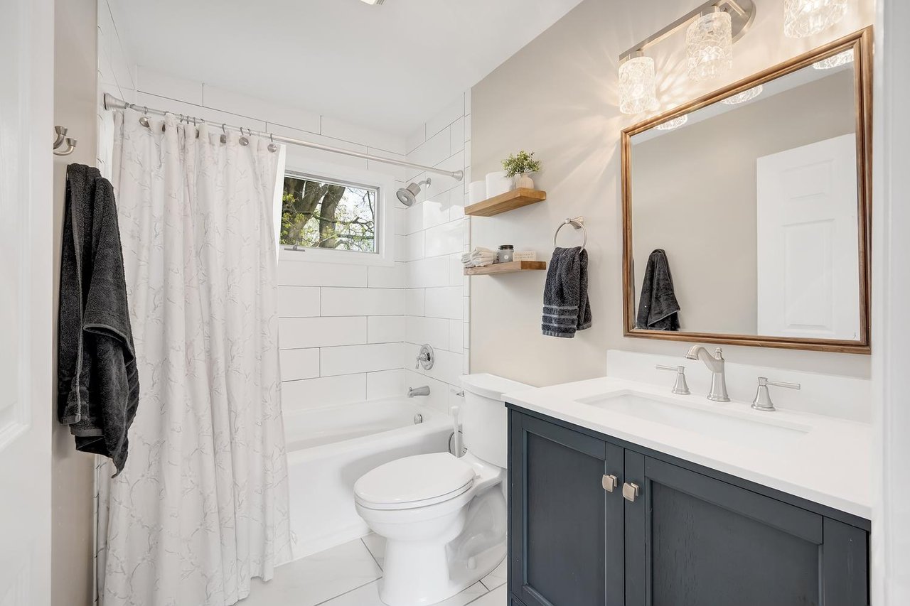 407 10th Ct, St. Charles IL – Under Contract in One Weekend with Multiple Offers