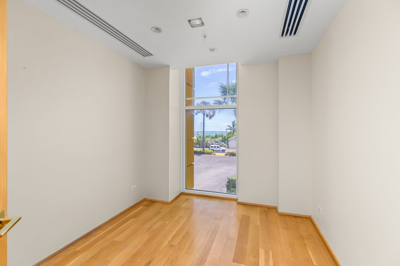 Ocean Centre 1st Floor