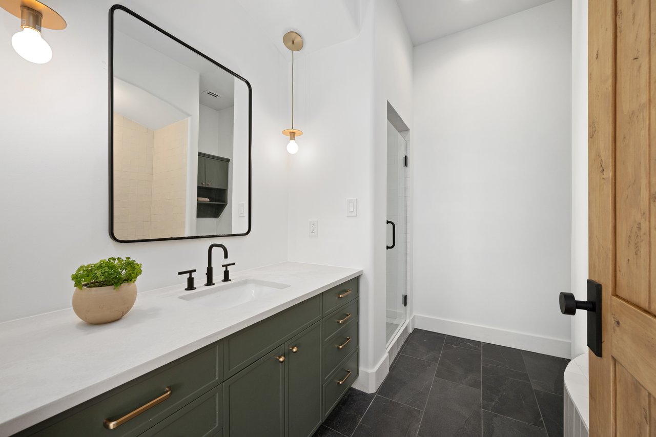 12006 Pleasant Panorama View