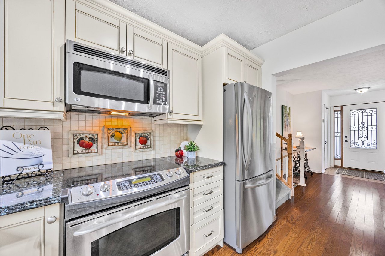 55 Old Church Road, King