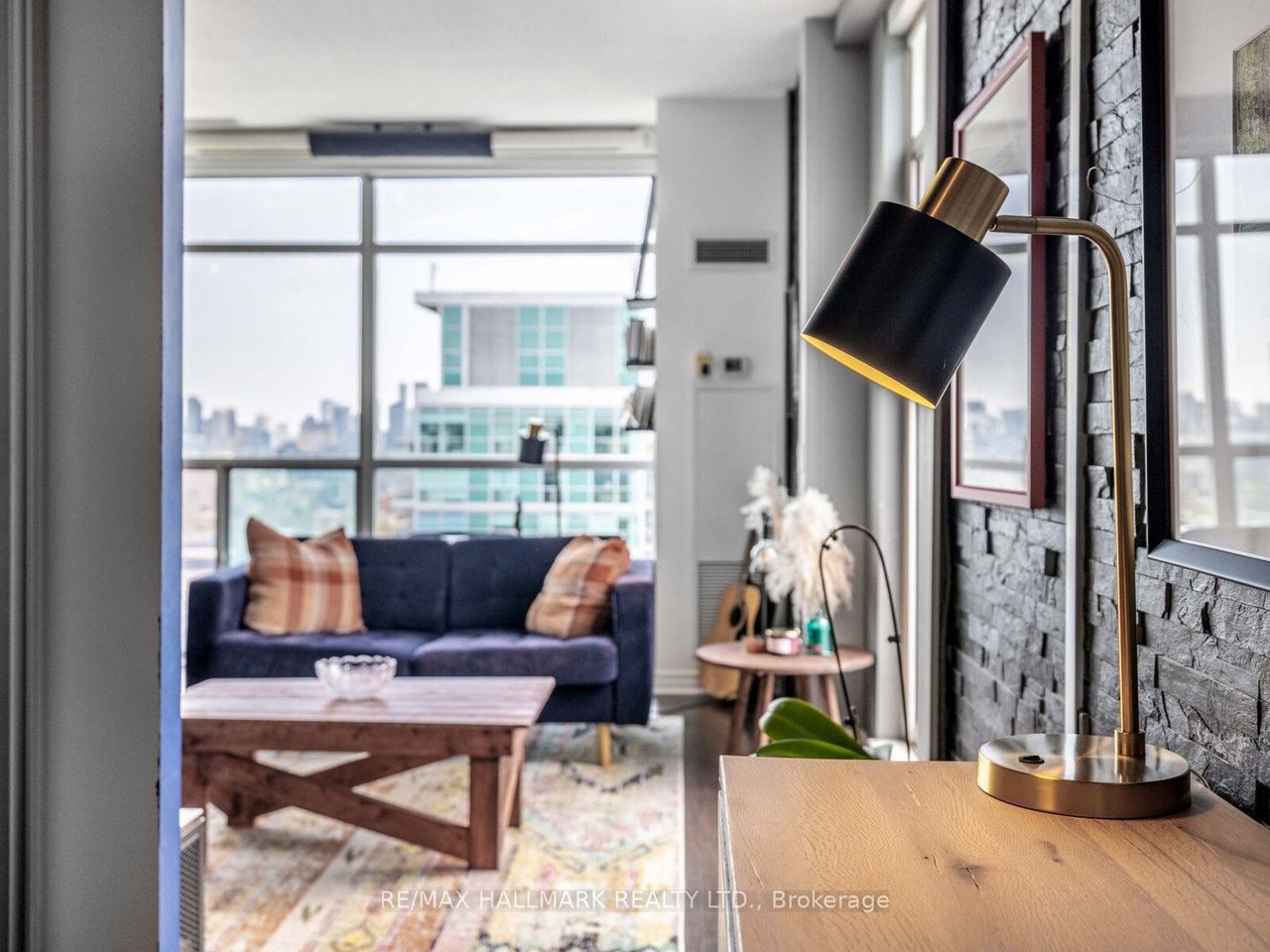 VIBE CONDOS