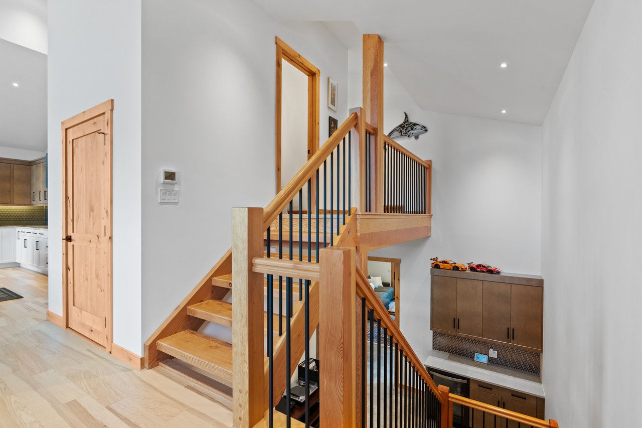 232 Stewart Creek Rise