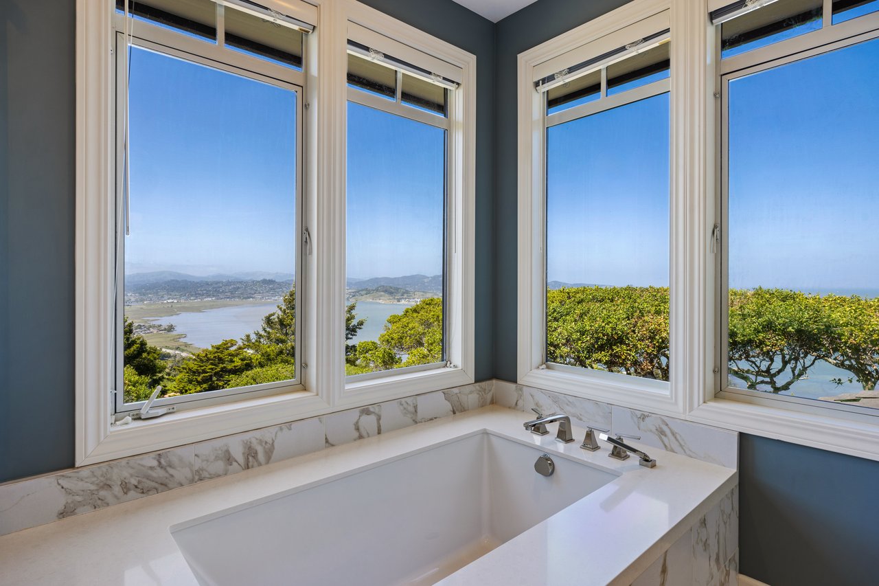 Sweeping Views Across the Bay
