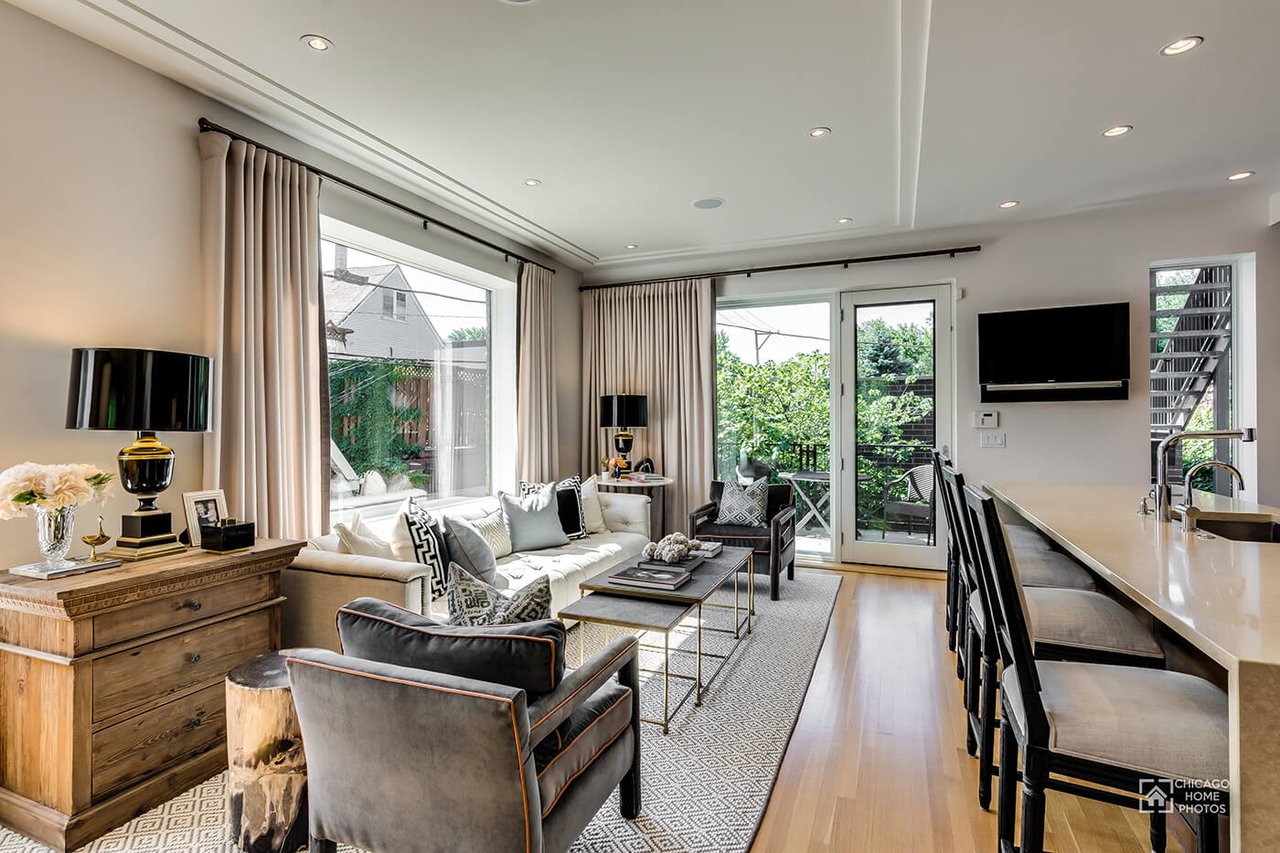 Sold | 2213 West Homer