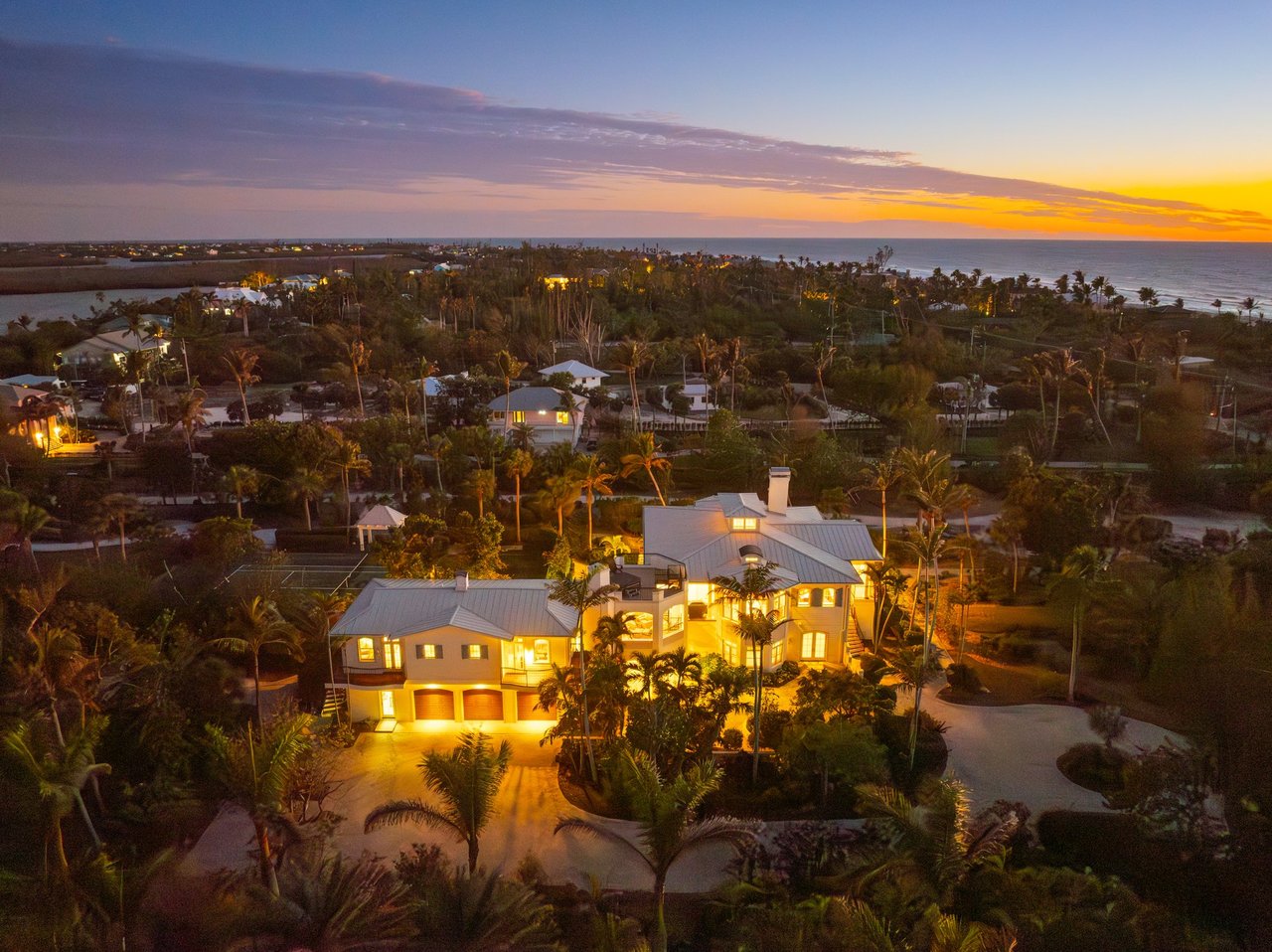 16475 Captiva Dr